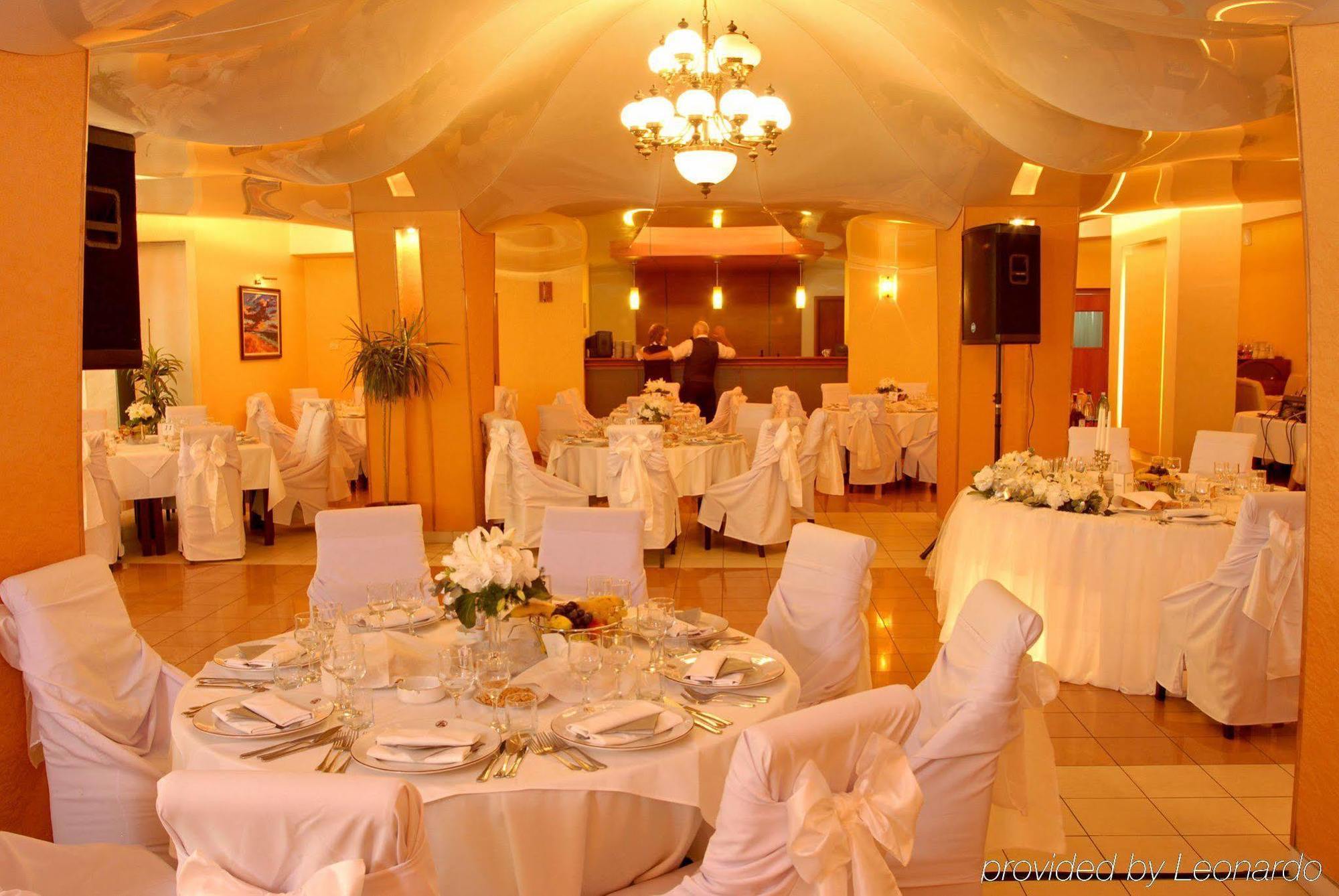 Hotel Univers Cluj-Napoca Restaurant foto